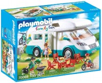 PLAYMOBIL FAMILY CAMPER