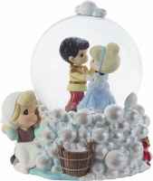 PRECIOUS MOMENTS CINDERELLA WATERGLOBE