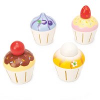 LE TOY VAN WOODEN CUPCAKE SET