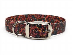 Wilderpup - 3/4" Wide Adjustable Collar - Roses - 13-16"