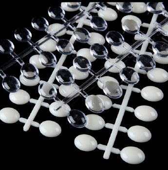 Nail Tip Glass Bead-Oval Clear 48