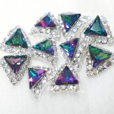 Austrian Triangle Charm-10 Pcs/DA