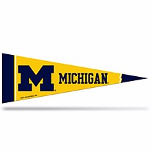 Michigan Wolverines Pennent Middle Man