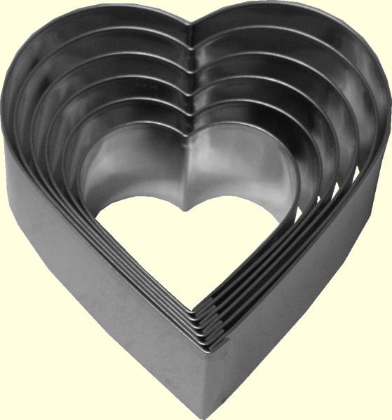 ATECO Heart Cutters Plain 6 Pc Set