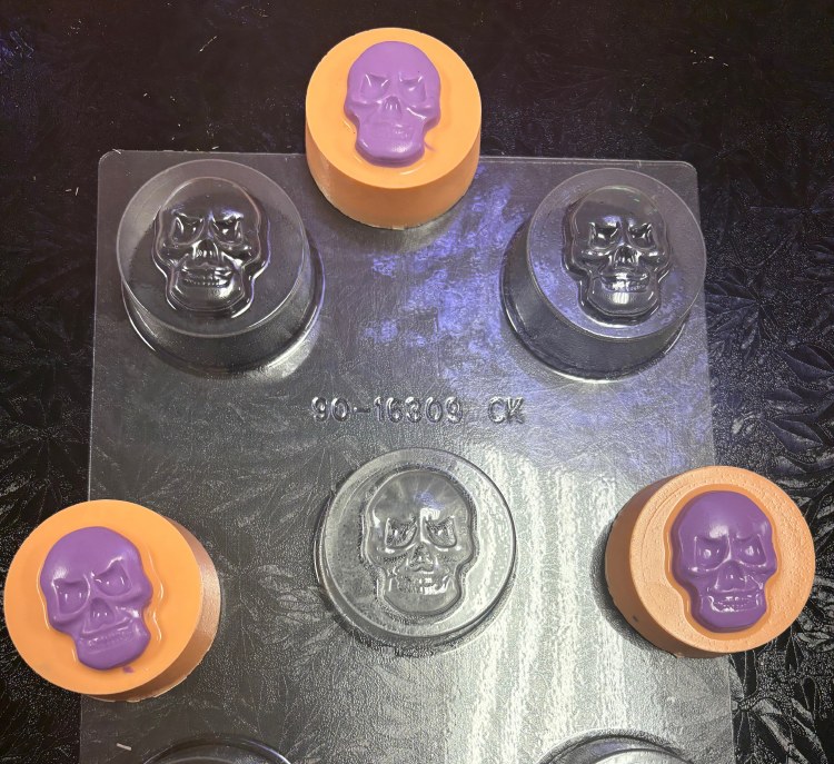 Oreo Mold Skull