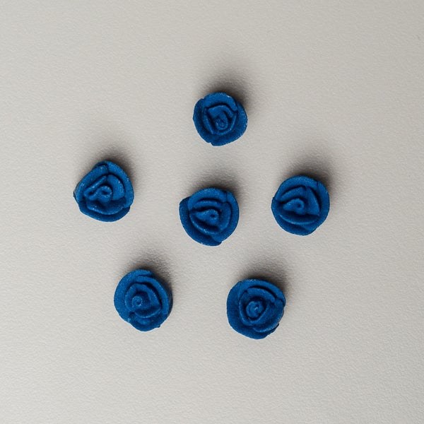 Icing Rose Mini Royal Blue 40