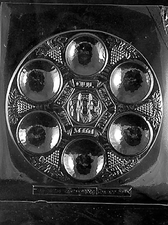 Life of the Party Seder Plate