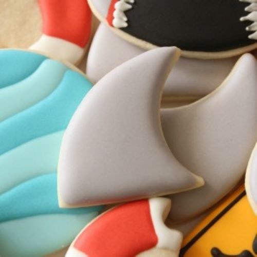 R &amp; M International Shark Fin Cookie Cutter