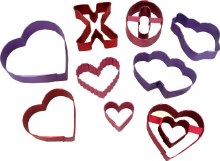 Wilton Valentine Colored Cutter Set/9