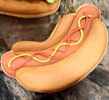 American Tradition Cookie Cutters 4.25" Hot Dog Cookie Cutter