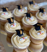 Supply Kit Grad Cupcakes