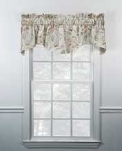 Sweet Talker Shape Valance - Camellia