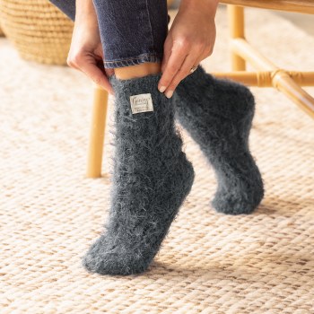 Giving Socks Charcoal