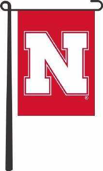 Garden Flag 13"x18" Red With White Husker N
