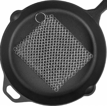 Chain Mail Cast Iron Cleaner