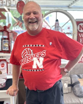 Volleyball Husker Diagonal Red Short Sleeve T-Shirt 2XL