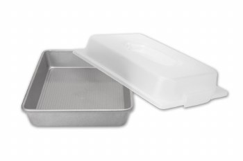 Rectangular Cake Pan &amp; Lid Set