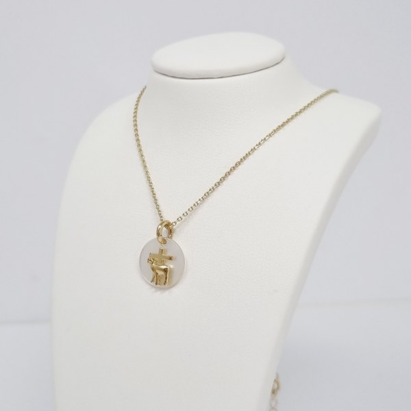 The Lamb of God at the Chapel Pendant
