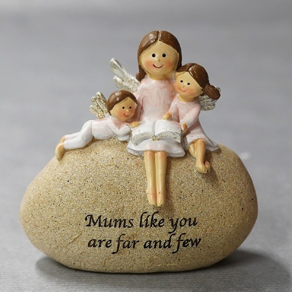 Mum and Children Angel (9cm)