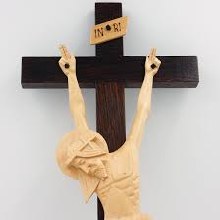 Additional picture of Hand Crafted Crucifix with Cream Corpus (40cm)