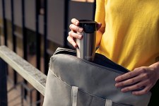 Additional picture of Sigg Miracle Travel Mug (Black) 16oz