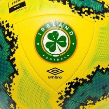 Additional picture of Umbro FAI Neo Swerve Football Yellow Size 5