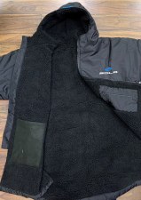 Additional picture of Sola Waterproof Changing Robe (Black) XL