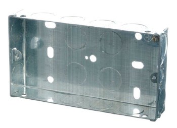 2G 25mm Galvanised Box