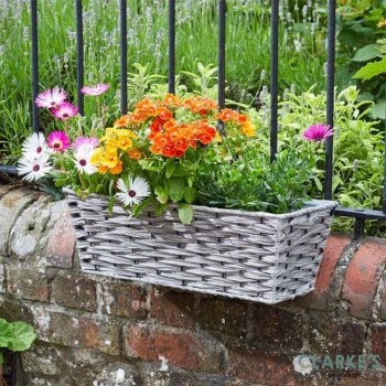 Bari Faux Rattan Planter 19"