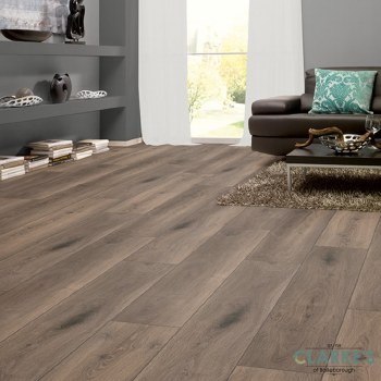 Dynamic Derby Oak 4V 8mm Laminate Flooring