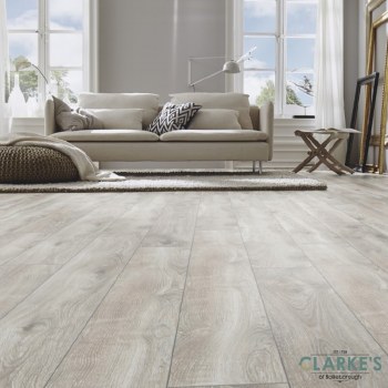 Mammut Highland Oak Silver 12mm Laminate Flooring