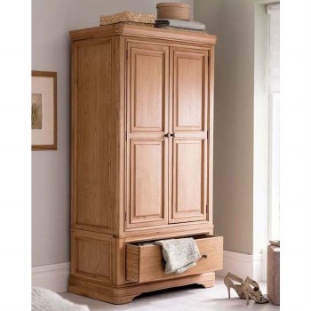 Carmen Oak Gent Wardrobe