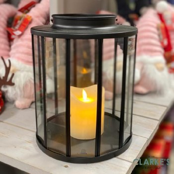 Elegant Design Metal Lantern