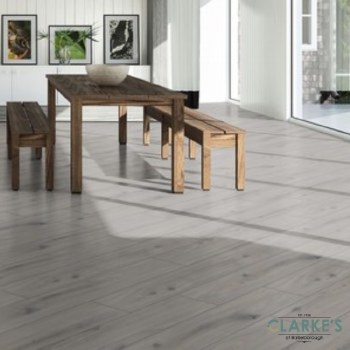 EuroHome Elemental Oak AC4 12mm Laminate Floor
