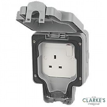 Sasta IP66 Outdoor Single Switched Socket