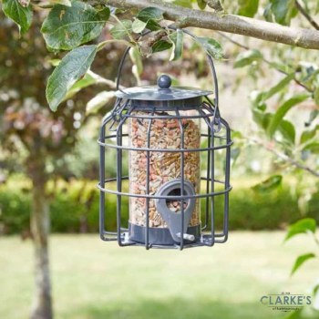 Compact Feed Feeder