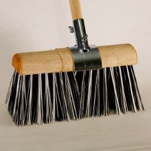 Yard Brush with Clamp 13''