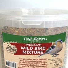 Love Nature Premium Wild Bird Seed Mixture 5kg