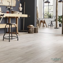 Robusto Right Oak AC5 Laminate Floor 12mm