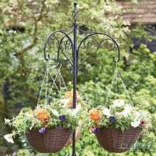 Additional picture of Triple Garden Hanger 2 Meter