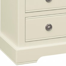 Additional picture of Meghan Oak 2 Over 3 Drawer Chest