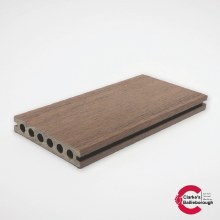 Additional picture of Ultrashield Naturale Walnut Composite Decking