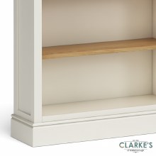 Additional picture of Chichester Ivory Low Bookcase with Oak Shelves