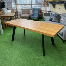 Additional picture of Teellin Extending Dining Table