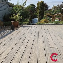 Additional picture of Ultrashield Naturale Antique Composite Decking