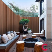Additional picture of Ultrashield Naturale Walnut Composite Decking