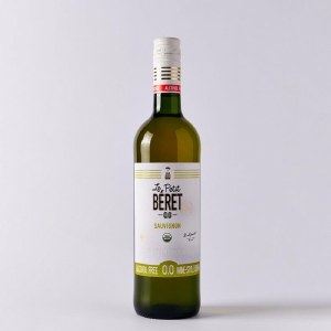 Le Petit Beret Sauvignon Blanc (NA) 750ml