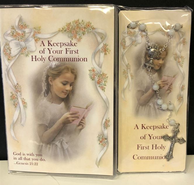 A KEEPSAKE OF YOUR FIRST HOLY COMMUNION BOOKLET AND ROSARY FOR GIRL