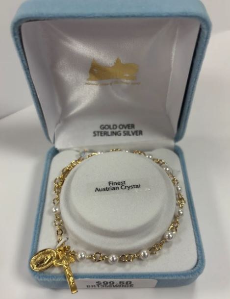 GOLD AND PEARL BRACELET