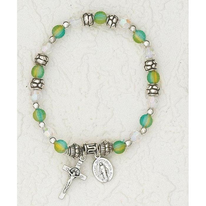 LIGHT GREEN GLASS BRACELET